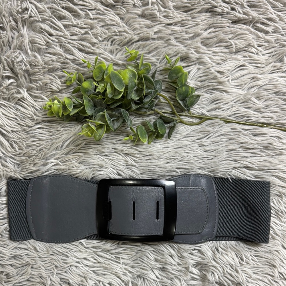 Grey wide high waist belt with buckle size s/m